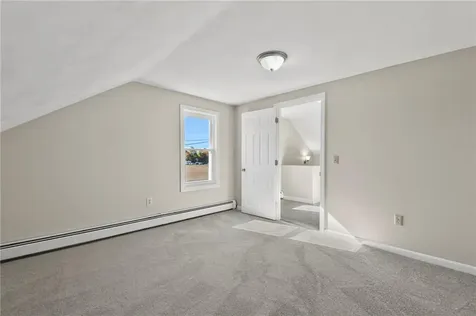 362 Market Street Warren RI 02885