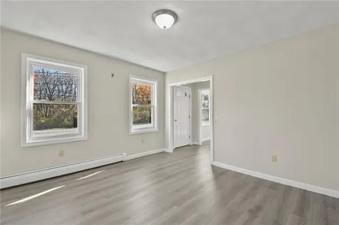 362 Market Street Warren RI 02885