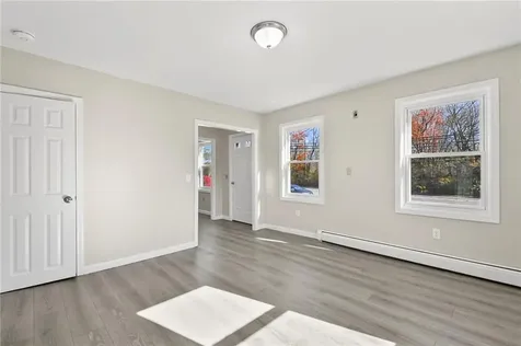 362 Market Street Warren RI 02885