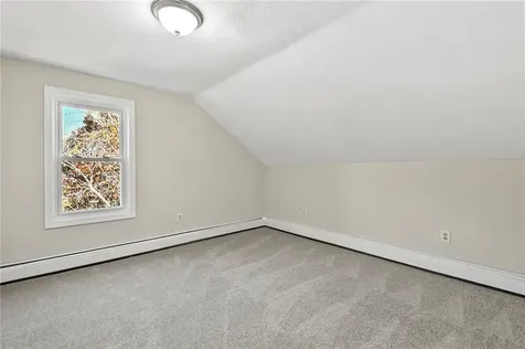 362 Market Street Warren RI 02885