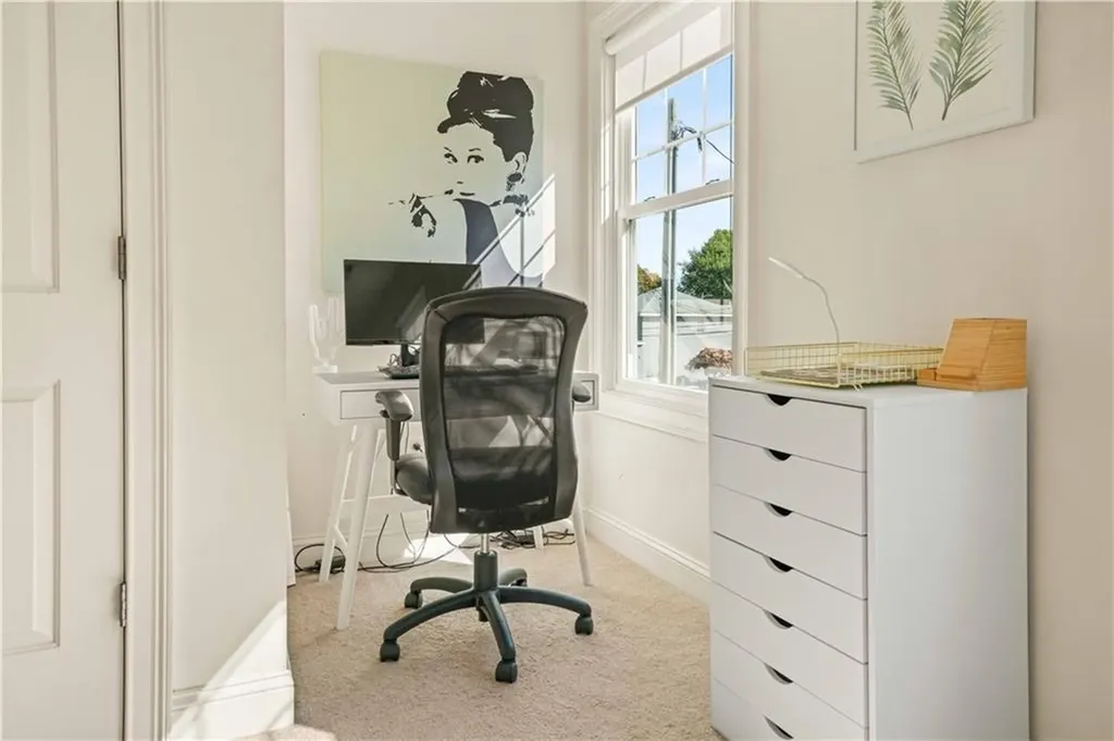 91 Waverly Street Warwick RI 02889