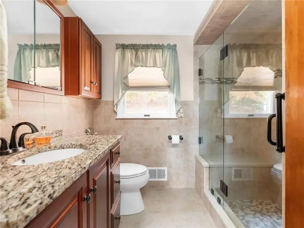 10 Lakeside Drive Smithfield RI 02917