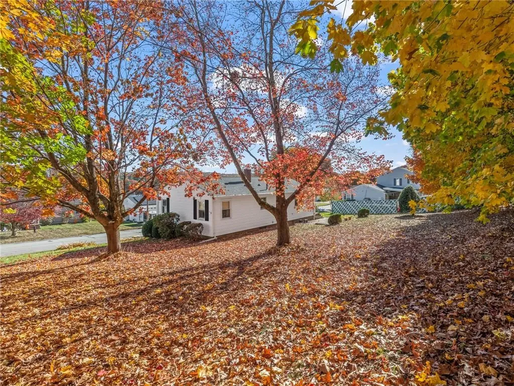 10 Lakeside Drive Smithfield RI 02917