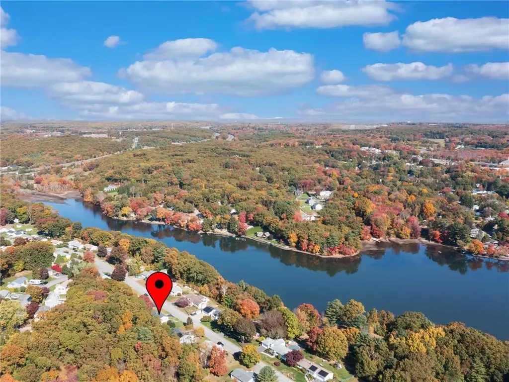 10 Lakeside Drive Smithfield RI 02917