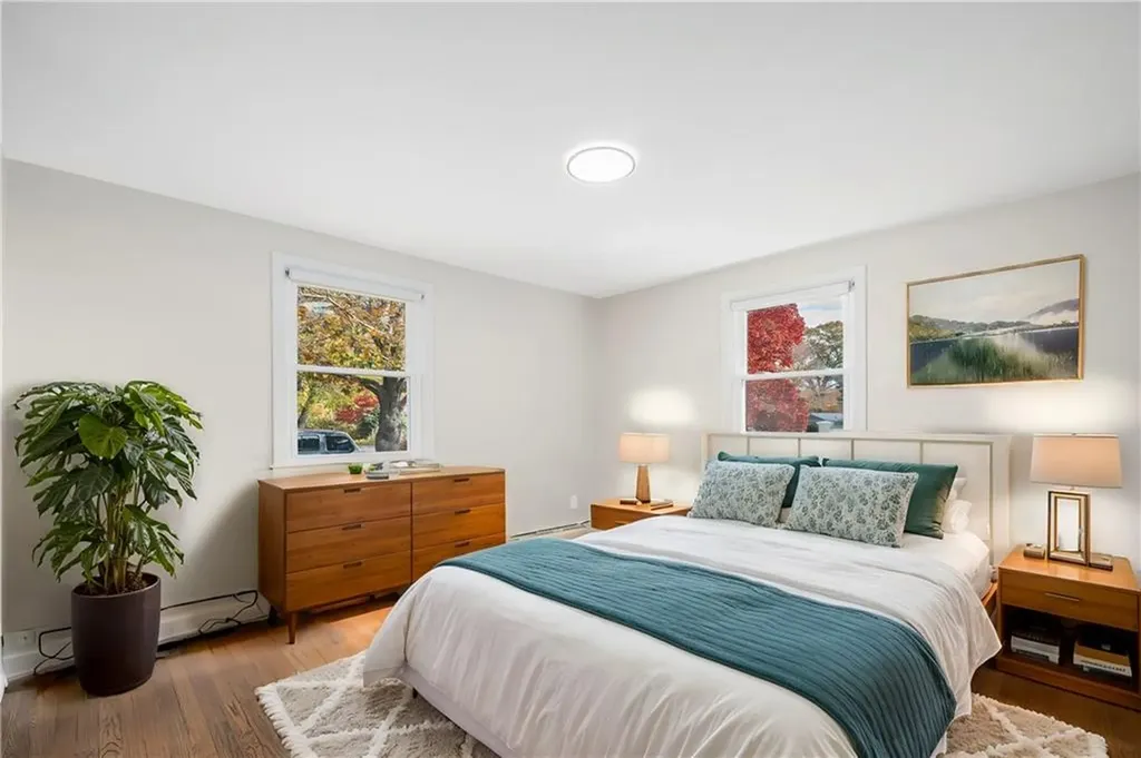 195 Lake Garden Drive Cranston RI 02920