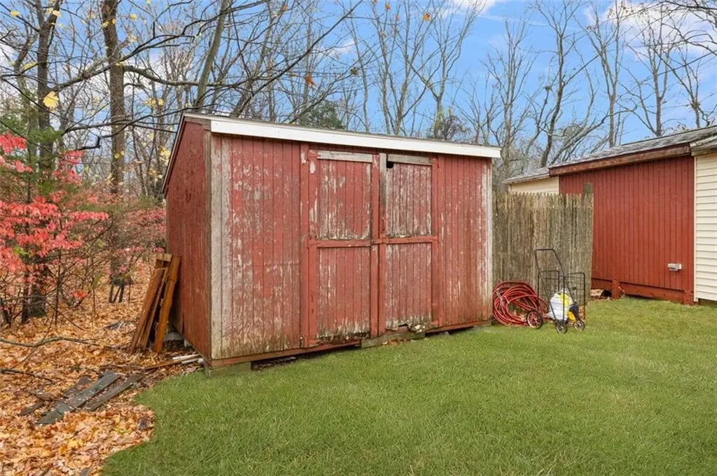 24 Superior Street Warwick RI 02886