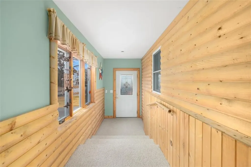 24 Superior Street Warwick RI 02886