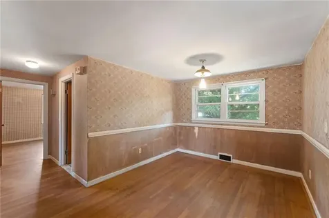 14 Newell Road Cranston RI 02910