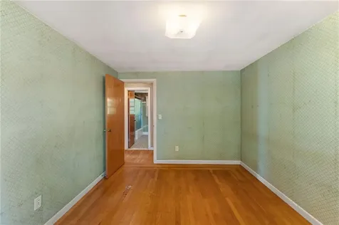 14 Newell Road Cranston RI 02910