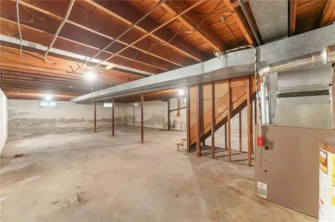 14 Newell Road Cranston RI 02910