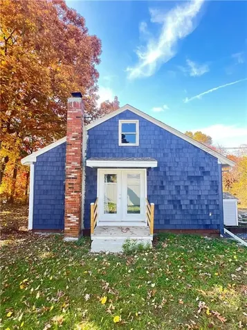 39 Louise Street Woonsocket RI 02895