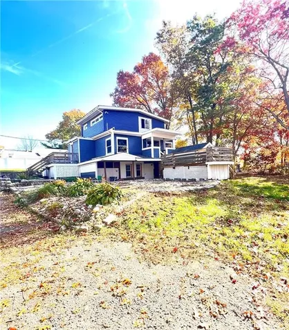 39 Louise Street Woonsocket RI 02895