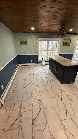 39 Louise Street Woonsocket RI 02895