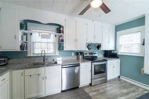 79 Morris Avenue Pawtucket RI 02860