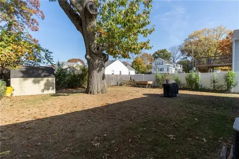 79 Morris Avenue Pawtucket RI 02860