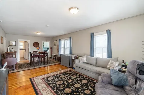 79 Morris Avenue Pawtucket RI 02860