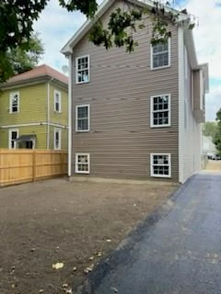 52 Zone Street Providence RI 02908