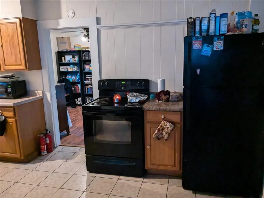 12 Elmore Avenue Woonsocket RI 02895