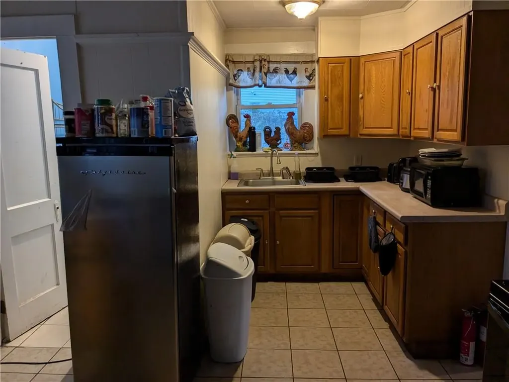 12 Elmore Avenue Woonsocket RI 02895