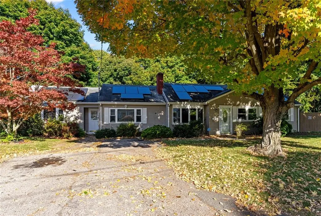 67 Underwood Avenue Warwick RI 02888