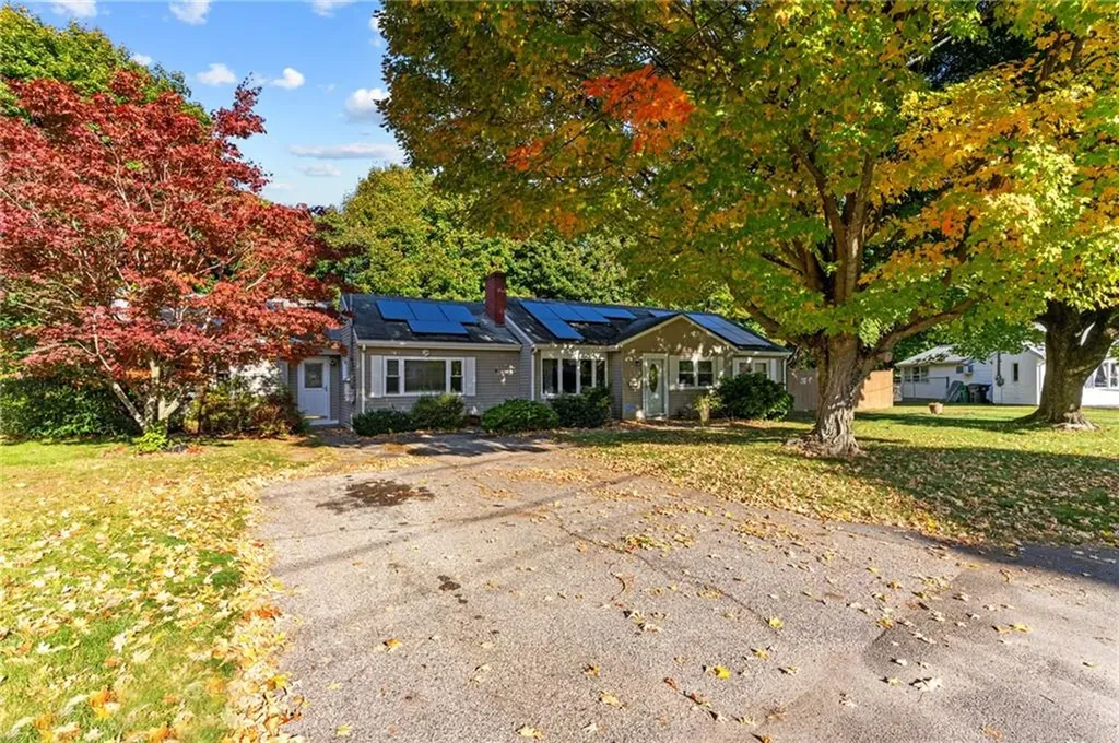 67 Underwood Avenue Warwick RI 02888