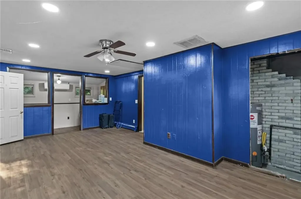 67 Underwood Avenue Warwick RI 02888