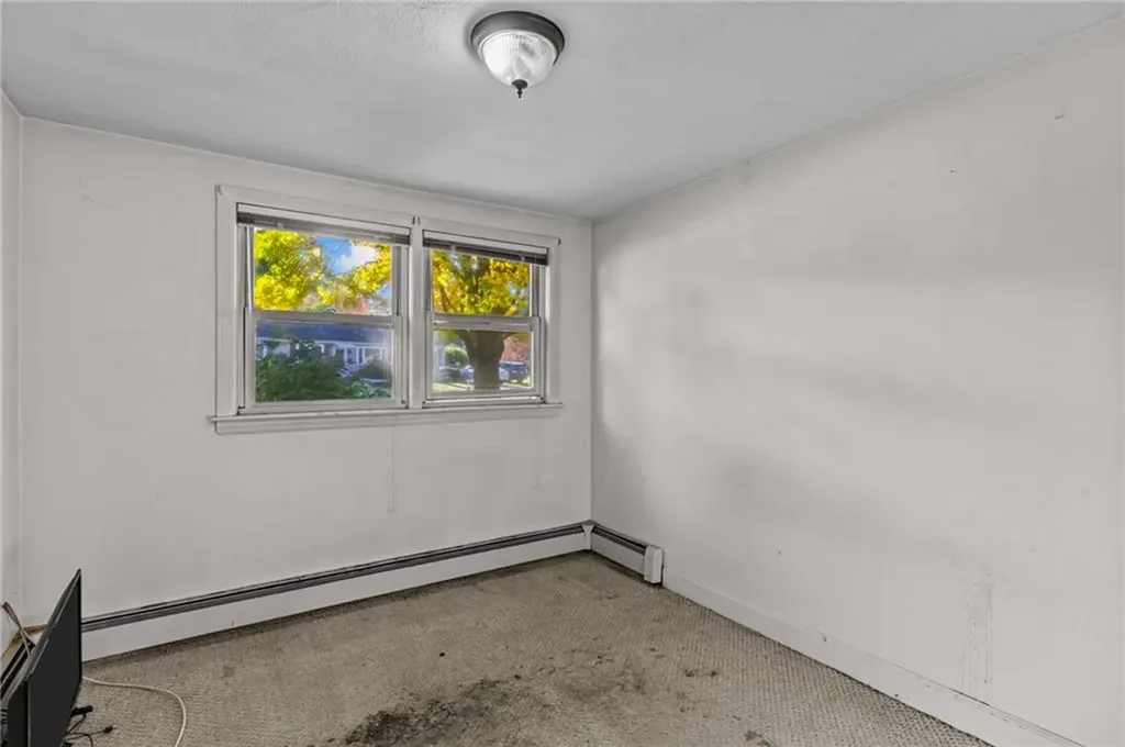 67 Underwood Avenue Warwick RI 02888