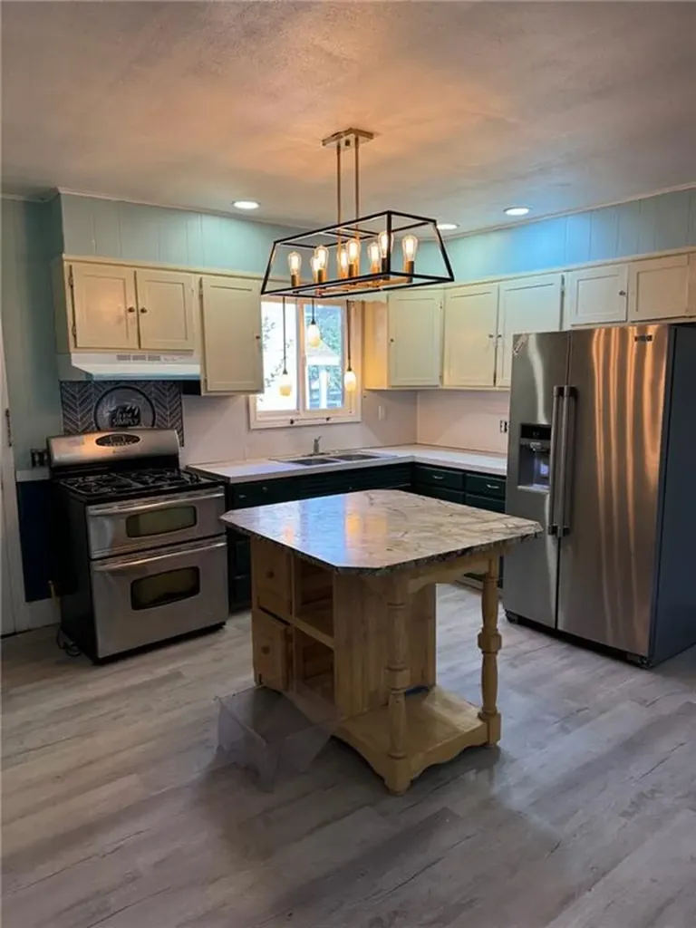 410 Carrington Avenue Woonsocket RI 02895