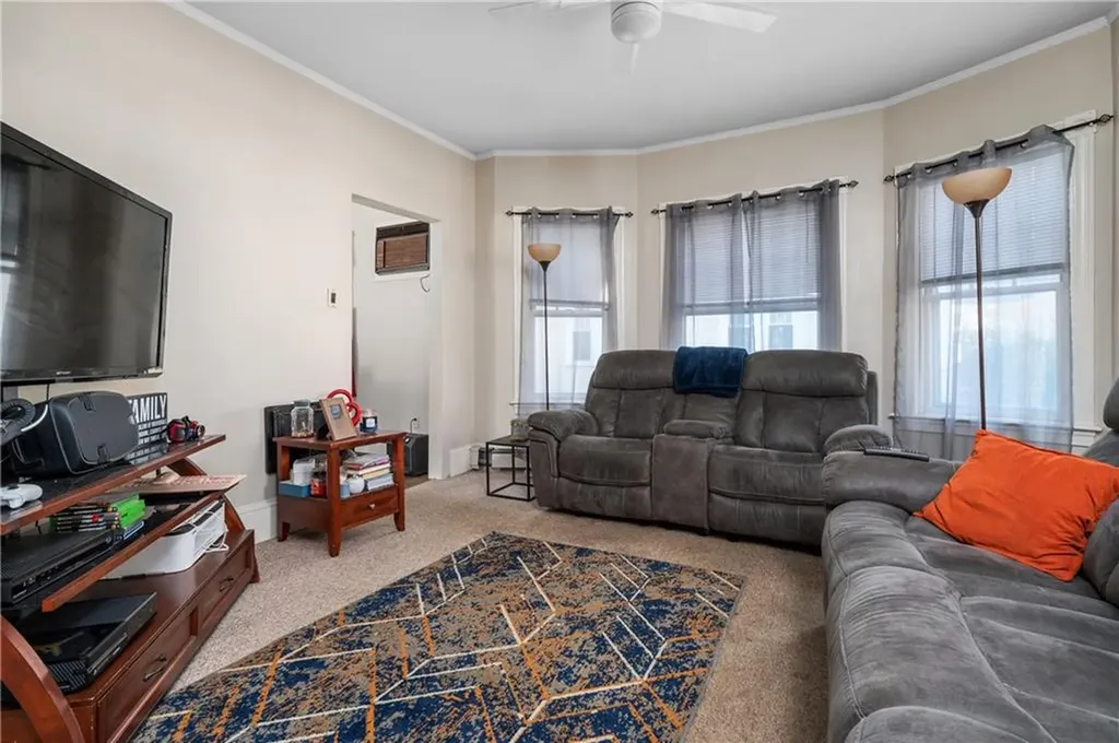 110 112 Winter Street Woonsocket RI 02895