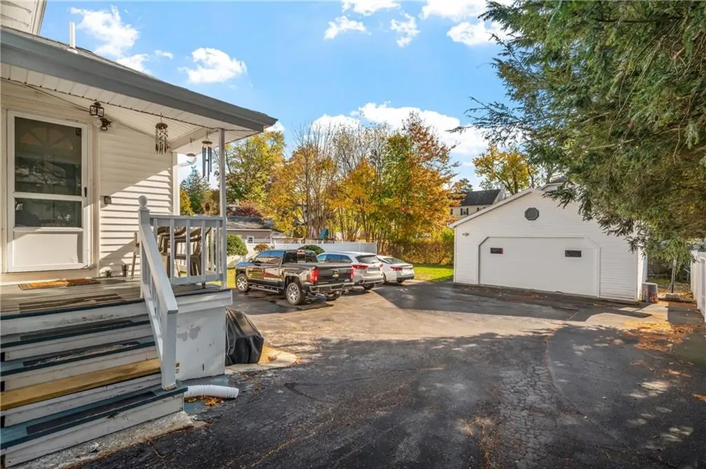 110 112 Winter Street Woonsocket RI 02895