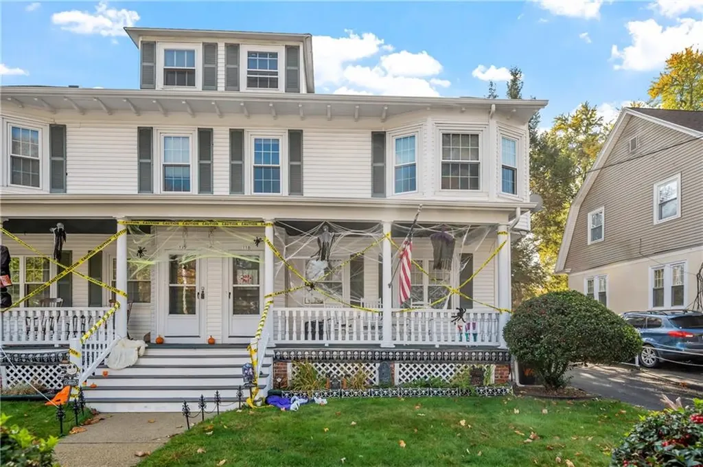110 112 Winter Street Woonsocket RI 02895