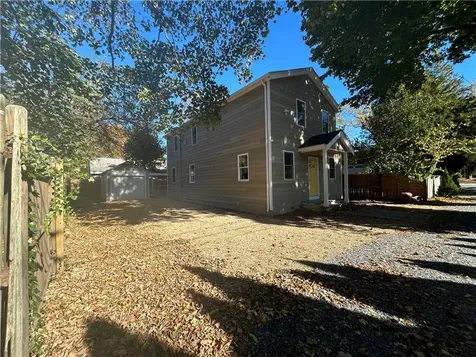 2 Hope Lane W Barrington RI 02806