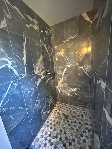 2 Hope Lane W Barrington RI 02806