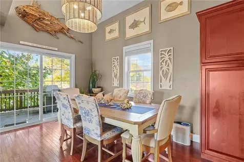 21 Orchard Avenue Narragansett RI 02882