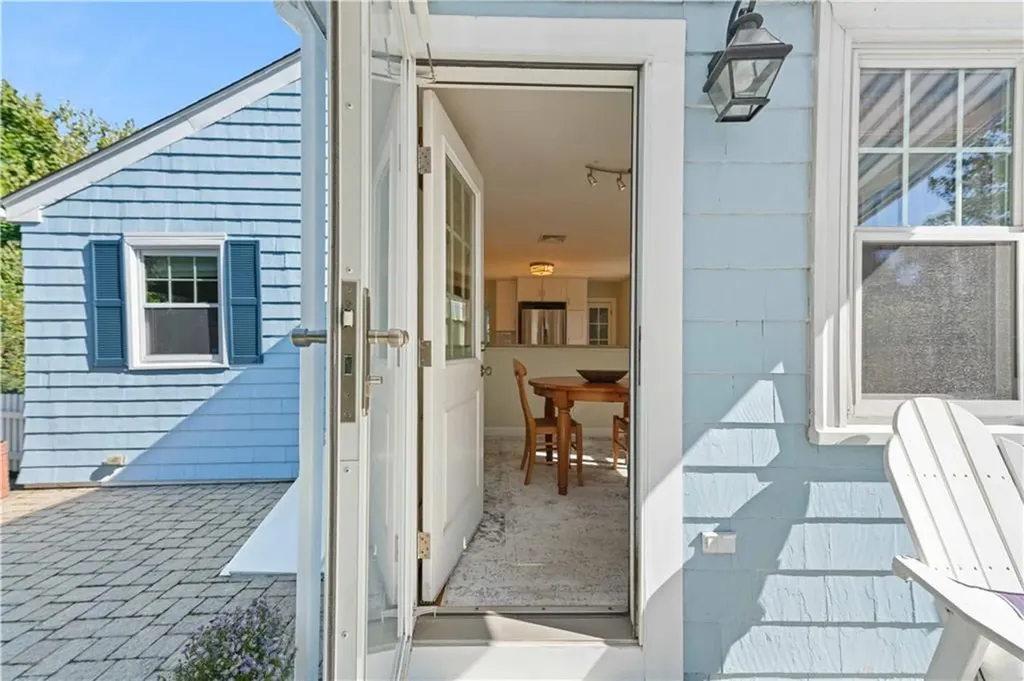 80 Webb Street Providence RI 02908