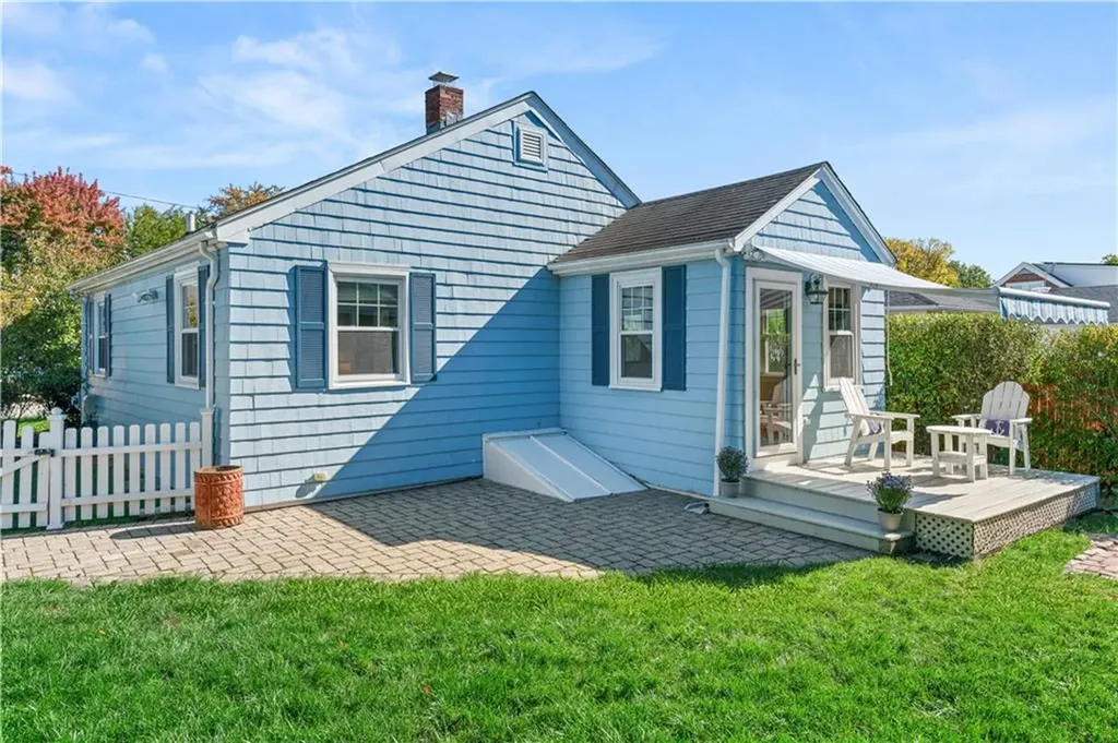 80 Webb Street Providence RI 02908