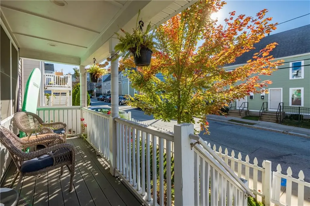 72 Pleasant Street Providence RI 02906