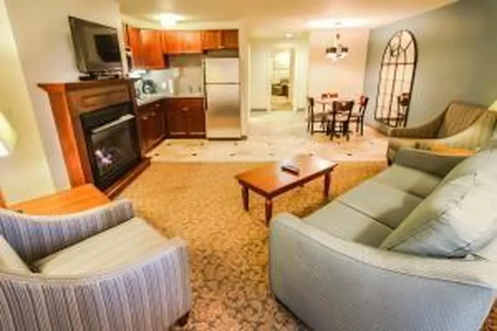 65 Ridge Road Newport RI 02840