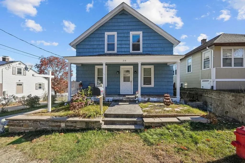 218 Joffre Avenue Woonsocket RI 02895