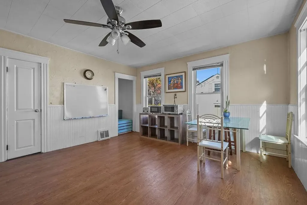 218 Joffre Avenue Woonsocket RI 02895