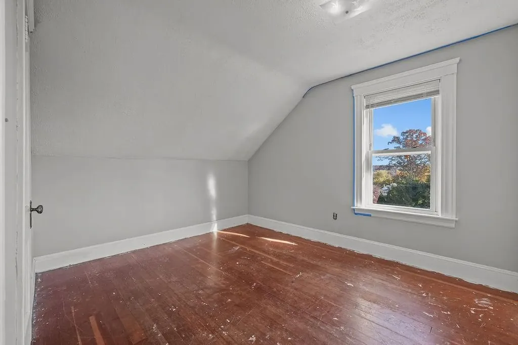 218 Joffre Avenue Woonsocket RI 02895