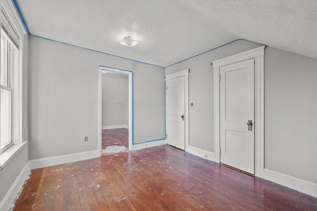 218 Joffre Avenue Woonsocket RI 02895