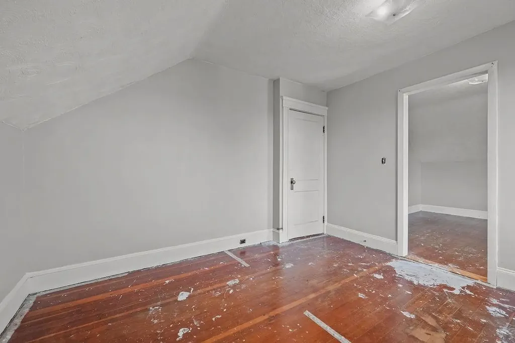 218 Joffre Avenue Woonsocket RI 02895