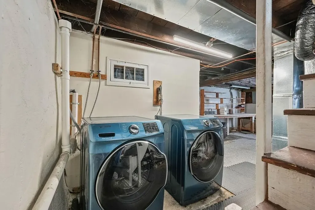 218 Joffre Avenue Woonsocket RI 02895