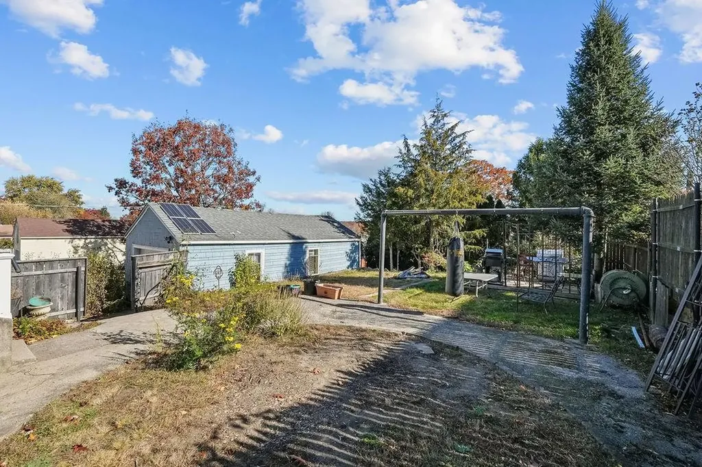 218 Joffre Avenue Woonsocket RI 02895