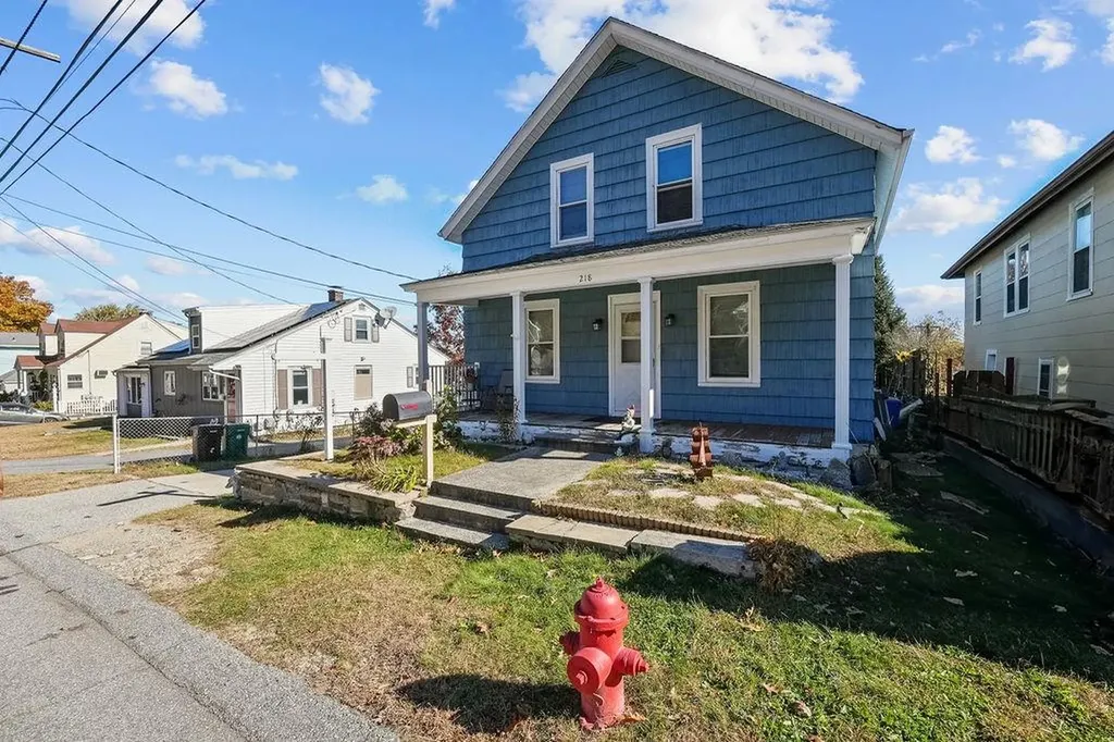 218 Joffre Avenue Woonsocket RI 02895