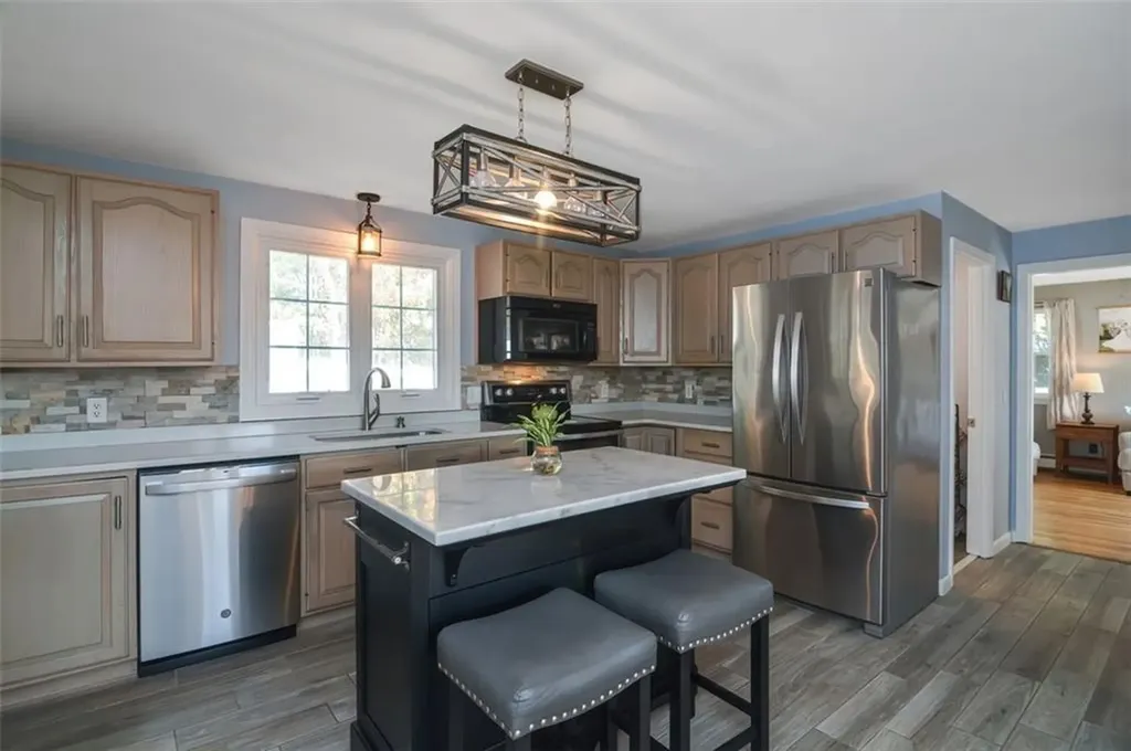 19 Willis Drive Cumberland RI 02864