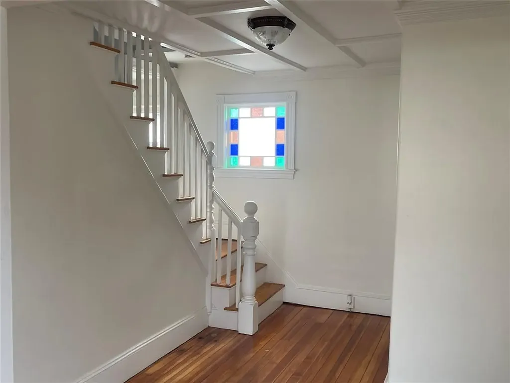 106 Crescent Road Pawtucket RI 02861