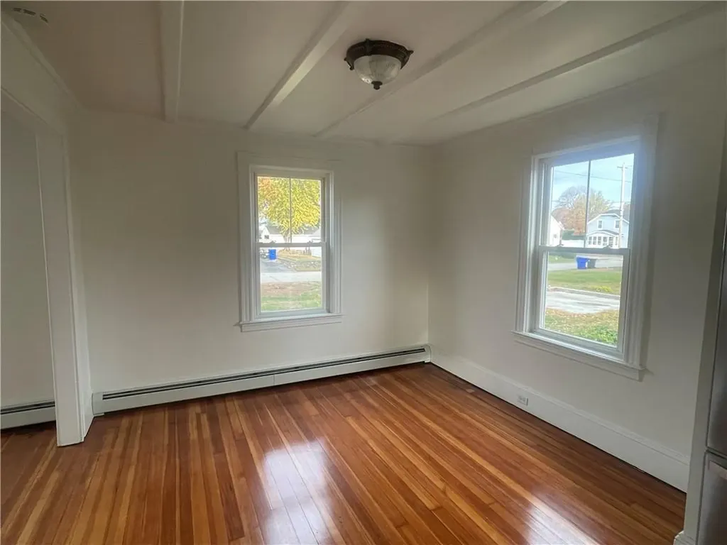 106 Crescent Road Pawtucket RI 02861