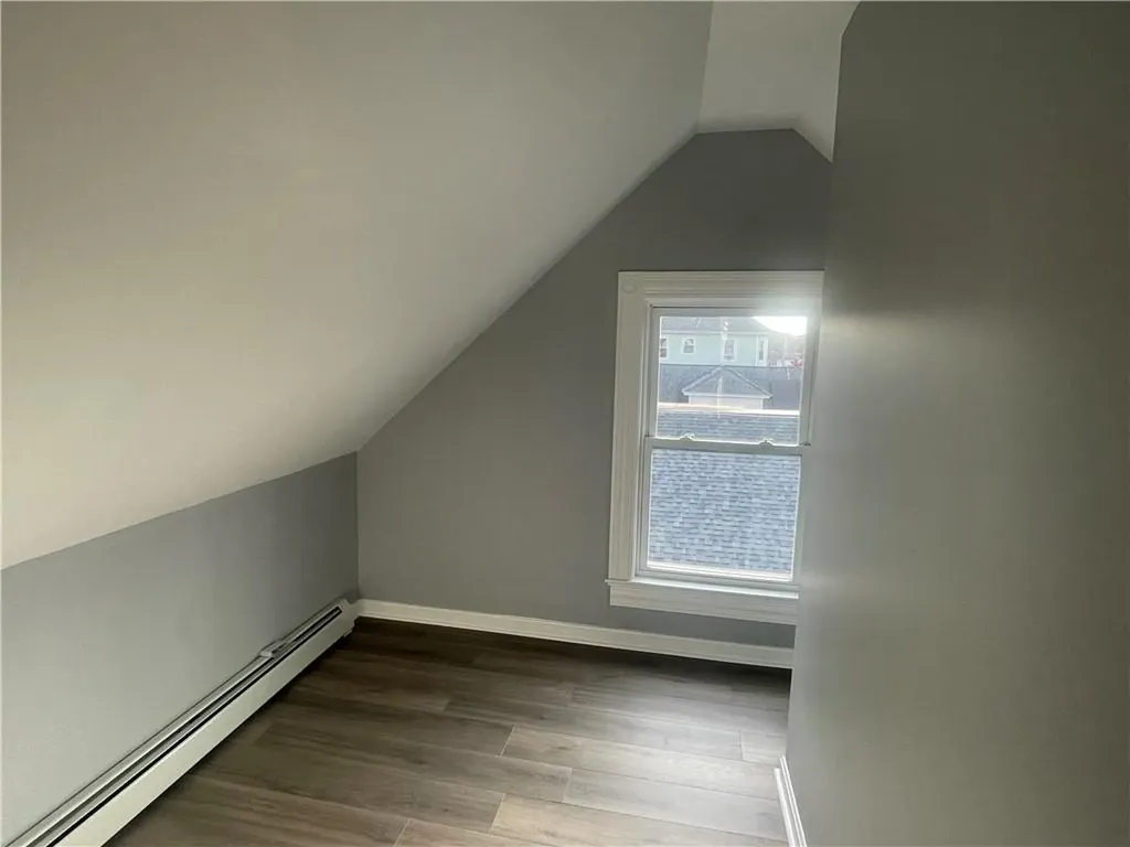 106 Crescent Road Pawtucket RI 02861